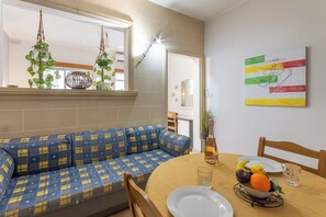 Living and dining room