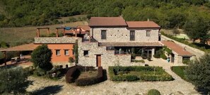 Amenities, Building Exterior, Garden, Main Entrance, Spring, Summer, Wellness