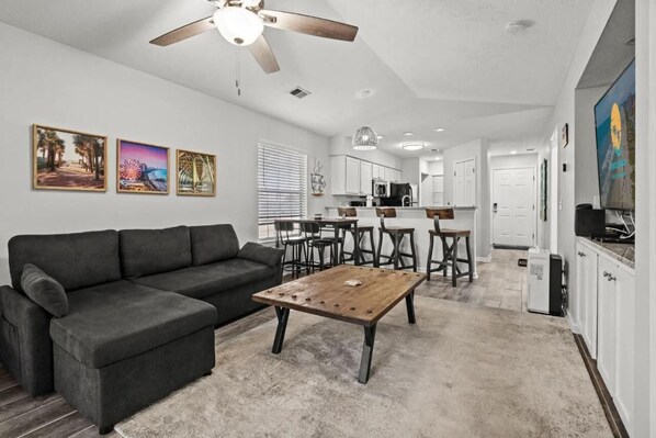 Living, Dinning, Kitchen