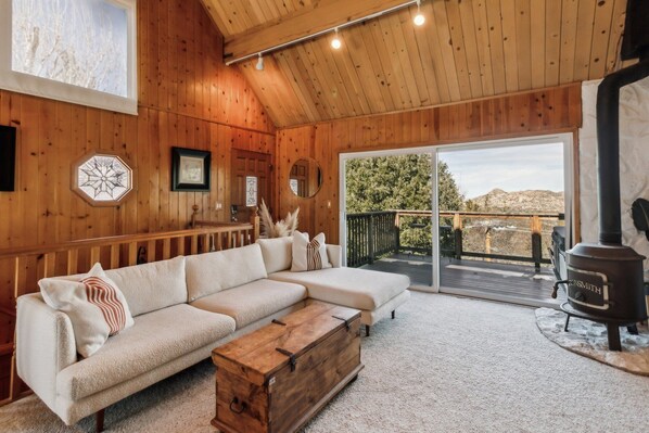 Indoors, Furniture, Living Room, Hardwood, Home Decor