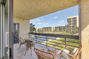 Beachplace 6 205 by FVC - Balcony and View