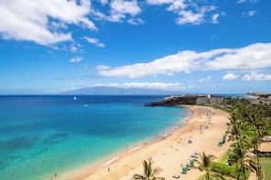 Ka'anapali Beach and Black Rock