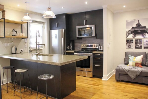 Private kitchen