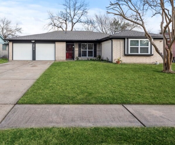 Beautiful 4BR | 2BA newly renovated home.  