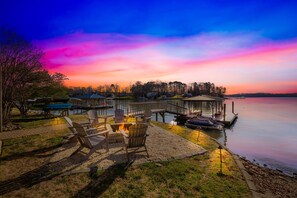 Sunset firepit? Come and create some memories.
