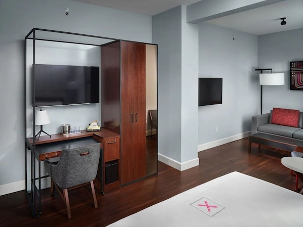 Desk area