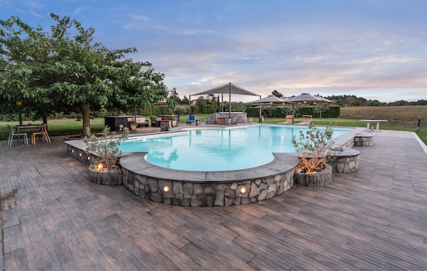 pool