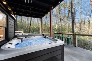 Bain à remous extérieur