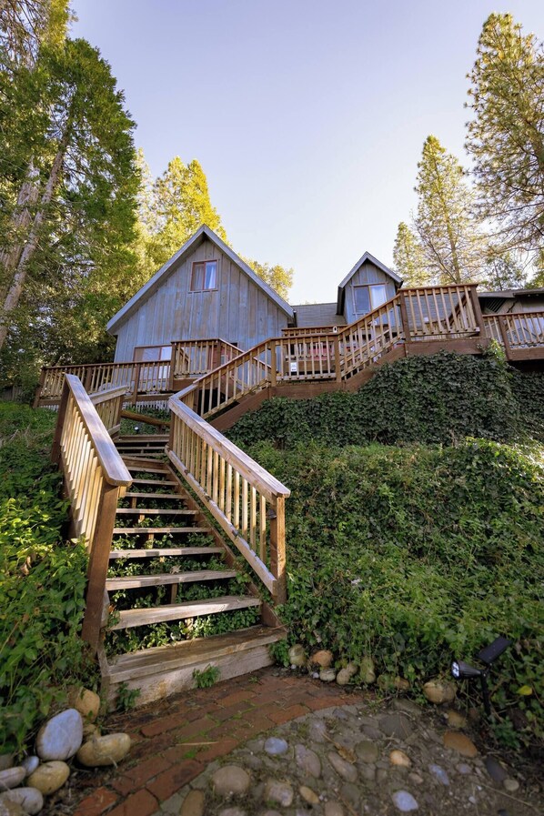 The Airbnb is attached to the unoccupied main house so you can enjoy the entire property to yourself.