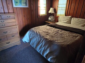 Bedroom One / Queen Bed