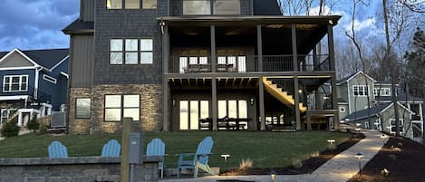 2025 New Construction Home~Sleeps 18