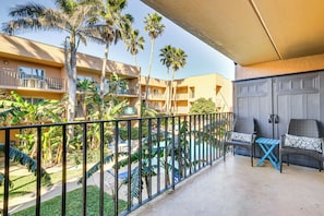 Private Balcony | Beachview Condominiums | Community Pool & Hot Tub
