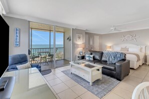 The coastal-style studio is ready to host you and your favorite person for a wonderful beach getaway in Bonita Springs, Florida.
