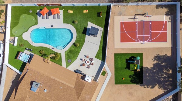 Piscina