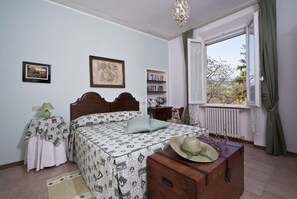 Lit, Meubles, Chambre, Literie, Design Intérieur, Drap De Lit, Mur, Linge, Pièce, Sol