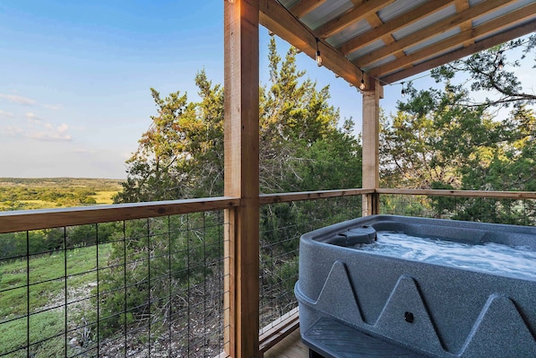 Bain à remous extérieur