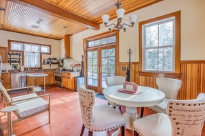 Cozy seating for four