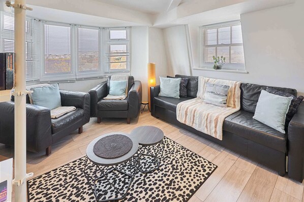 St James Street, Brighton and Hove - Host & Stay