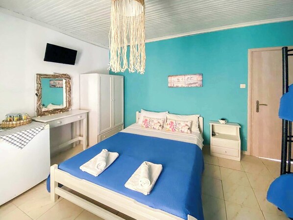 Cozy double bed