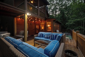 Deer Haven - Mountain View Seating