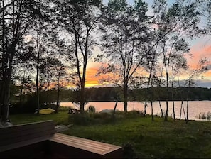 Lakefront sunsets are the best!