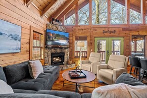 honey-bear-cabin-4