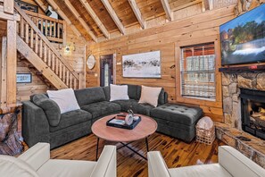 honey-bear-cabin-5
