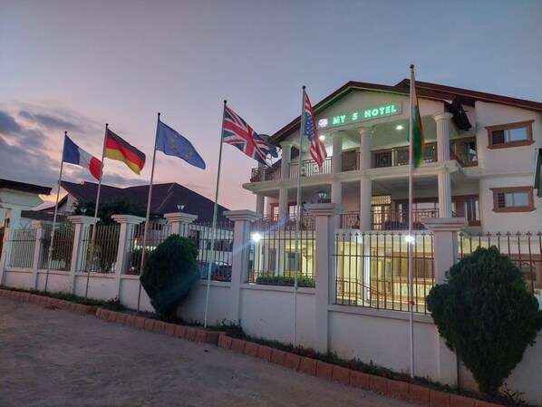 Front of property – evening/night