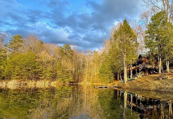 Dockside Cabin