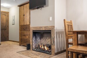 Suite Fireplace