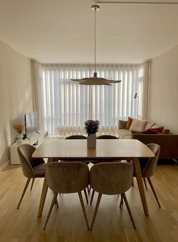 Dining Room, Living Room