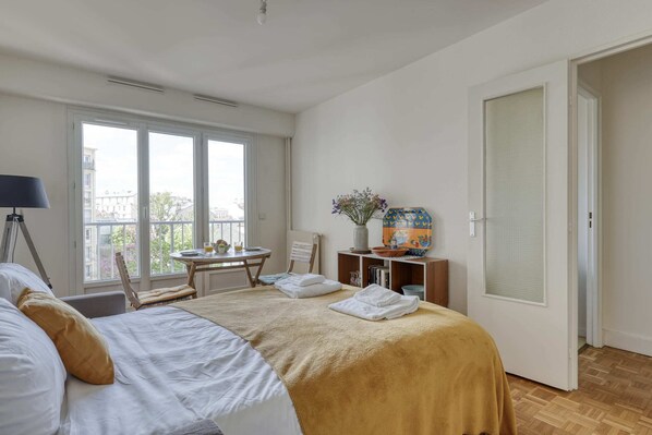 Living Room - Sofa bed