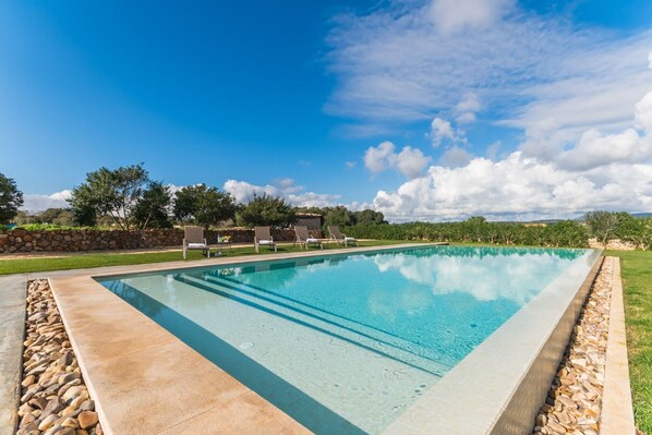 Piscine maison de vacances