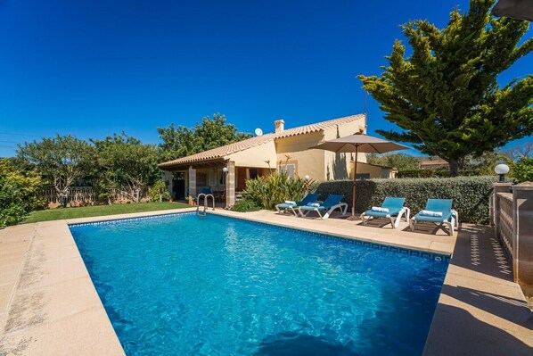 Holiday Home Exterior [summer]
