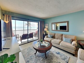 Living Area - Stunning Beach + Ocean Views