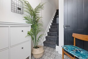 Entry way