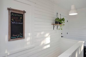 Entryway (1)
