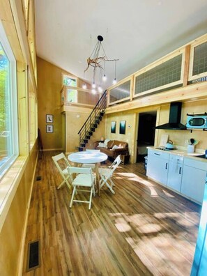 Main Floor Kitchen, Dining & Living