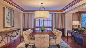 Dining room adjacent to the lounge area--perfect for having fun with guests