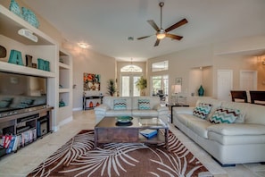 Living room (1)