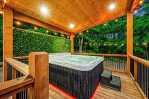 Bain à remous extérieur