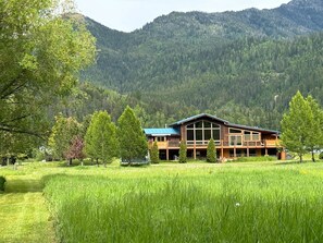 Elk River Estate