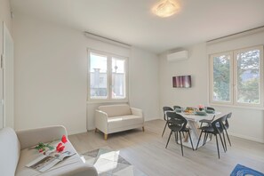 Living and dining room