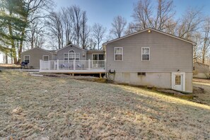 Unit Exterior | Single-Story Unit | Shared Charcoal Grill