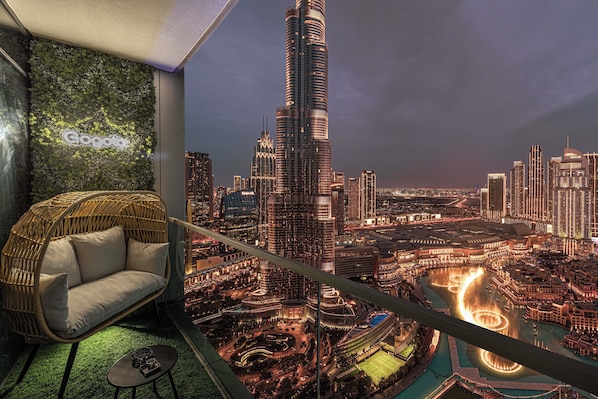 Great View of Burj Khalifa and Fountain Show from Balcony 