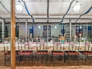 Blau, Stuhl, Gartenmöbel, Design, Schatten, Tisch Im Freien, Eco Hotel, Terrasse, Zimmerpflanze, Daylighting