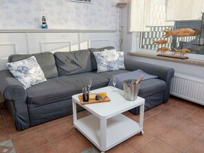 Möbel, Interior Design, Couch, Flooring, Holz, Fussboden, Zimmer, Tabelle, Wohnzimmer, Zuhause