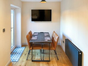 Dining Area | Lily Pad, Helmsley