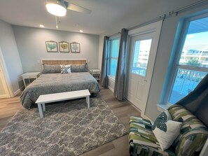 3rd floor King bedroom and balcony