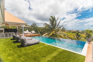 Villa Rental Le Vauclin, Martinique | Villa Luna Moona